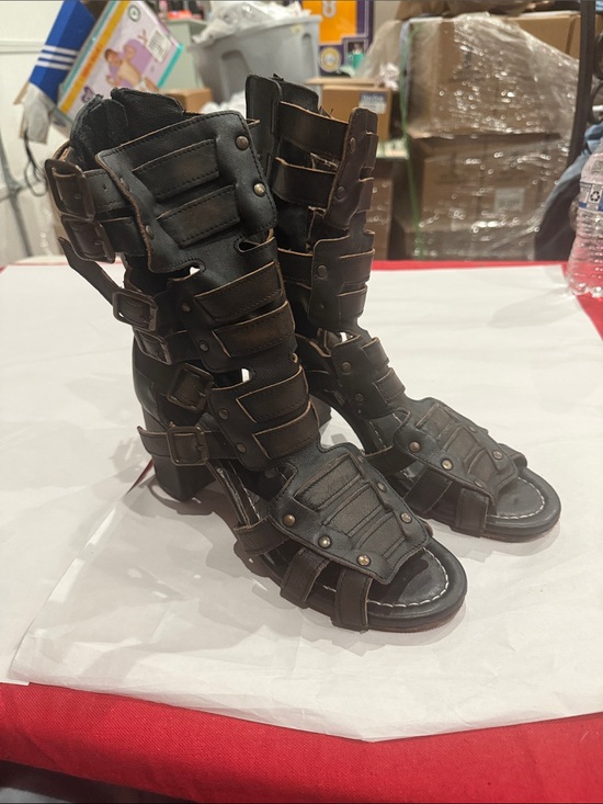freebird Shoes - freebird Black Strappy Buckled Heeled Gladiator Boots with open toe